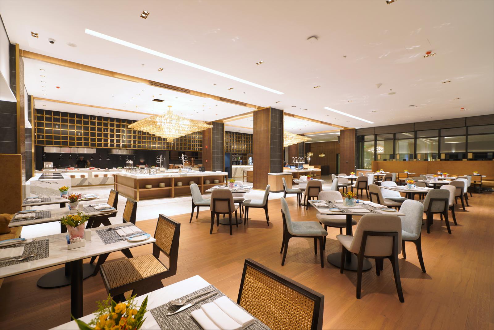 Discover the Best Dining Room in Yangon at Wyndham Grand